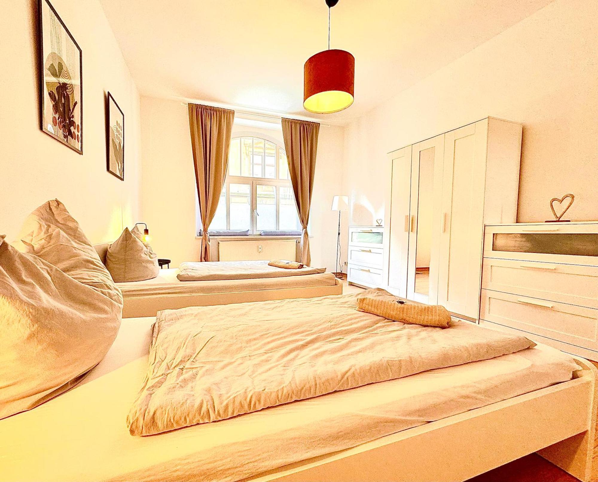 Holiday Appartement,Kostenfrei Parkplatz,Innenstadt,3 Bdr,6 Personen,Babybett Будишин Екстер'єр фото